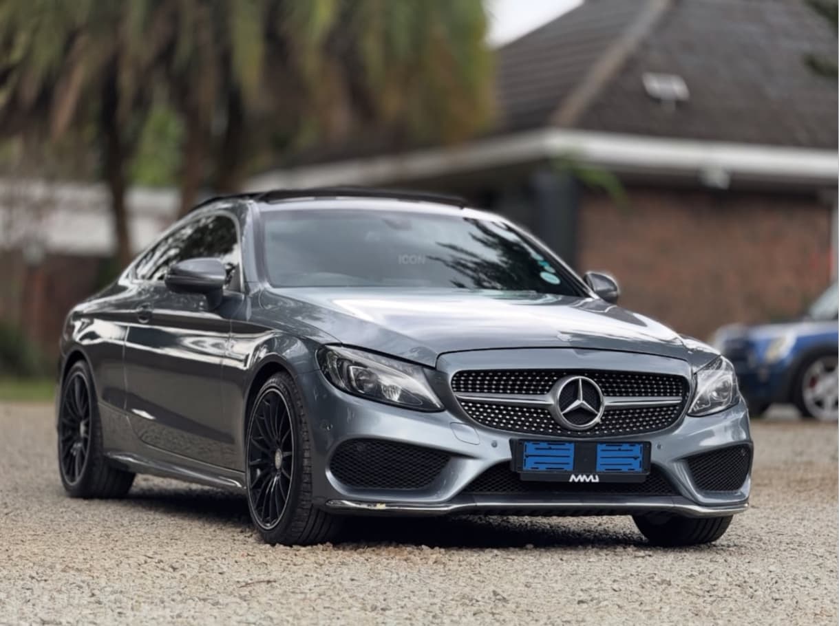 9e946ffc-71b0-4917-a348-e4aa98f6fca8: Vehicle: Mercedes Benz
