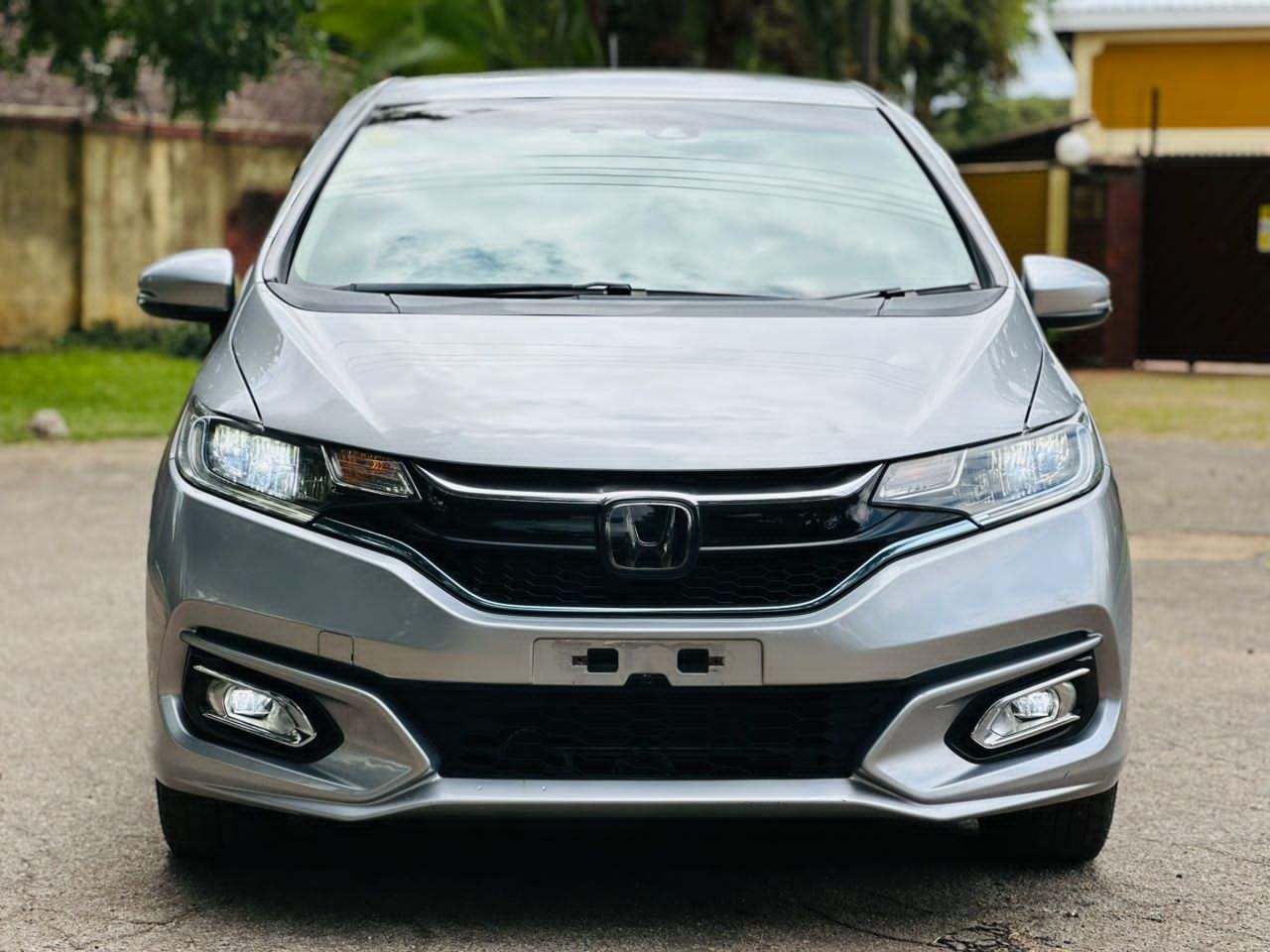 e08e5cb8-352a-4883-afd5-69795552a368: Vehicle: HONDA